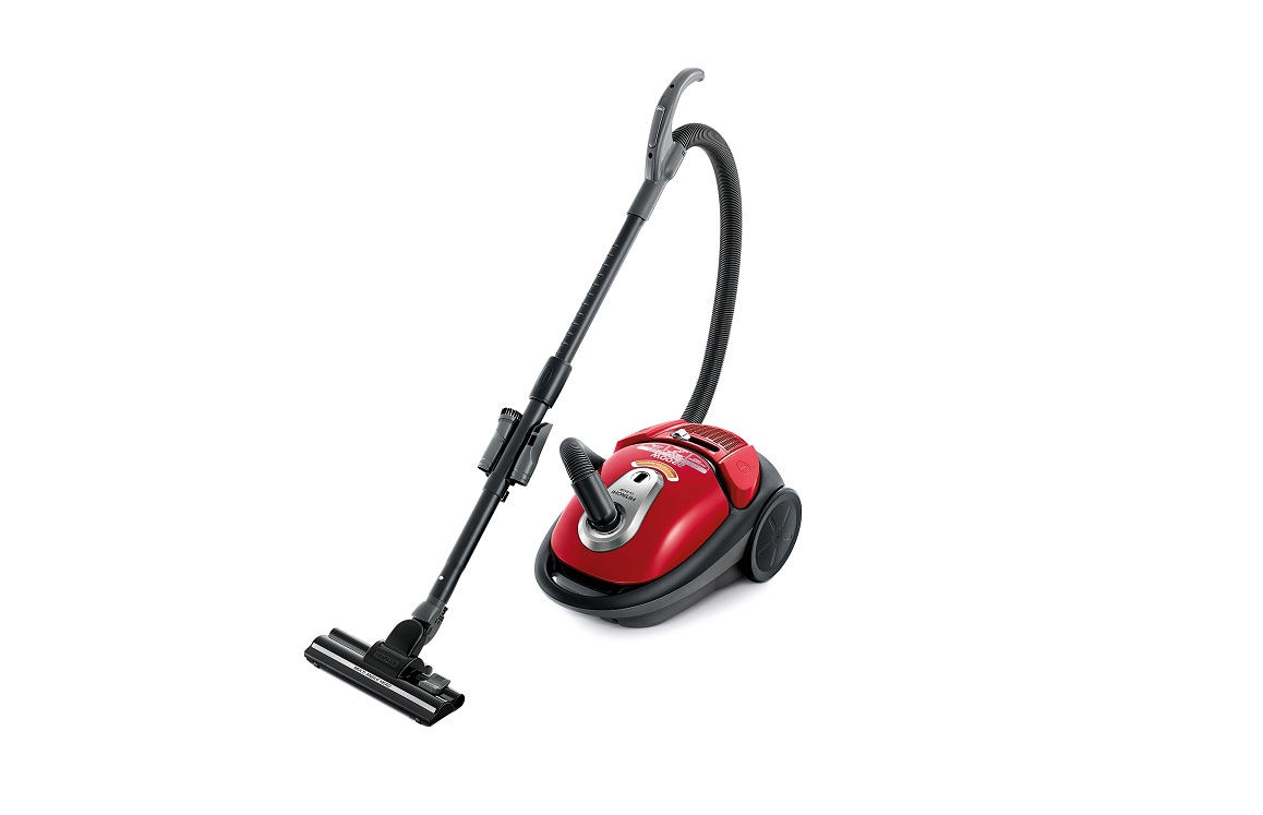 Hitachi Cylinder Vacuum Cleaner (Bagged)