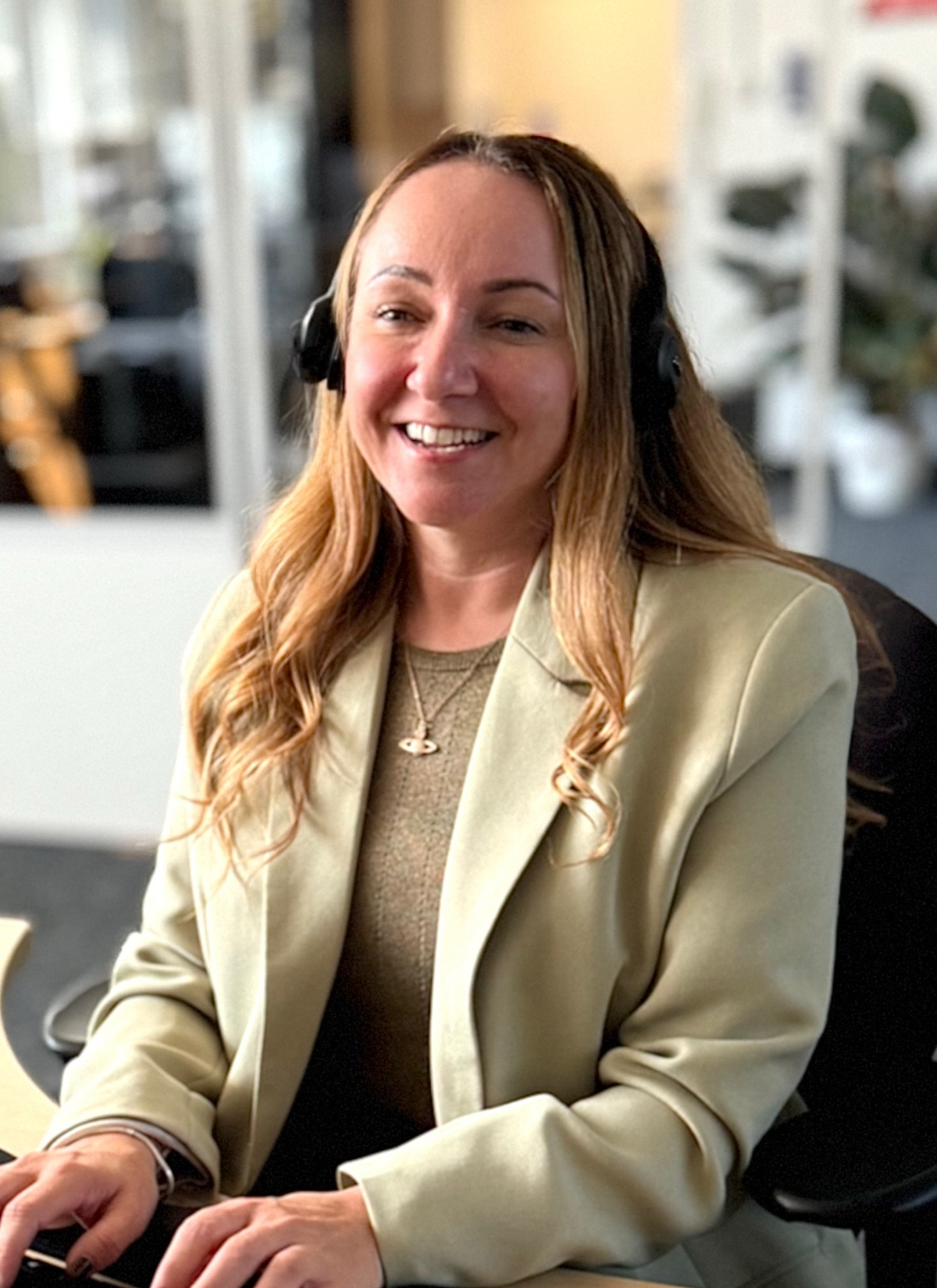 Raegan Chambers, Helpline Manager